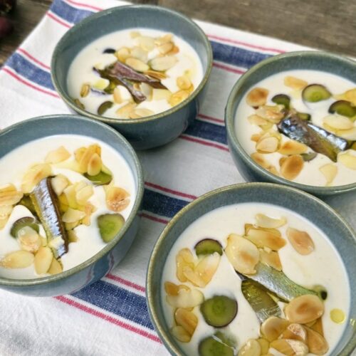 ajoblanco con uvas y sardina ahumada 4