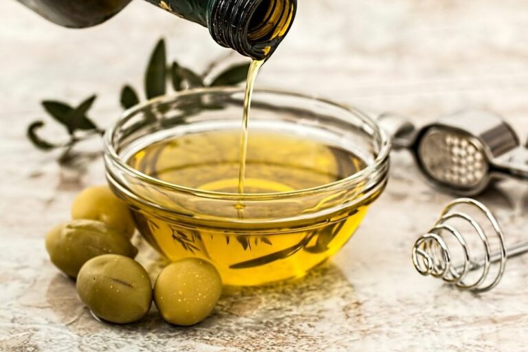 Propiedades, beneficios y calorías del aceite de oliva