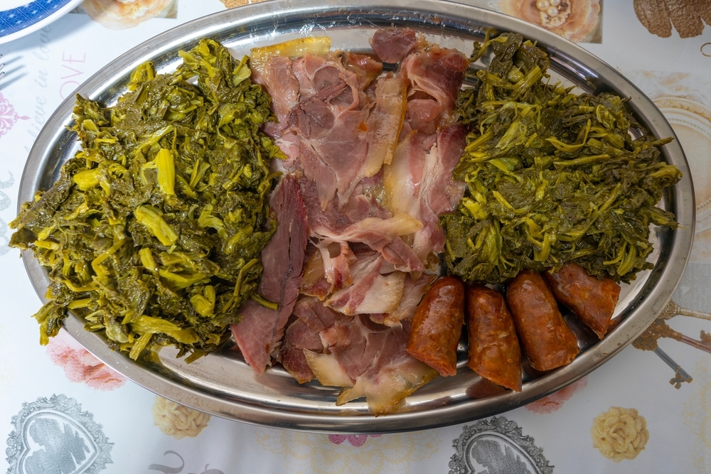 lacón con grelos