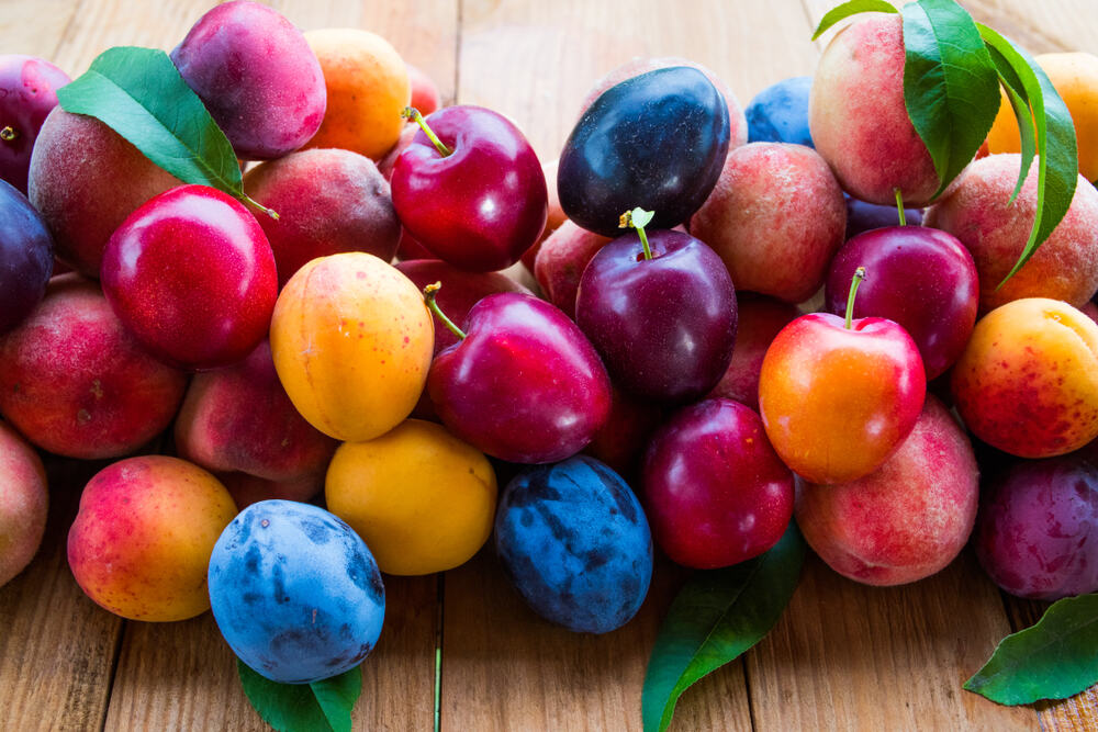 beneficios y propiedades de las frutas con hueso