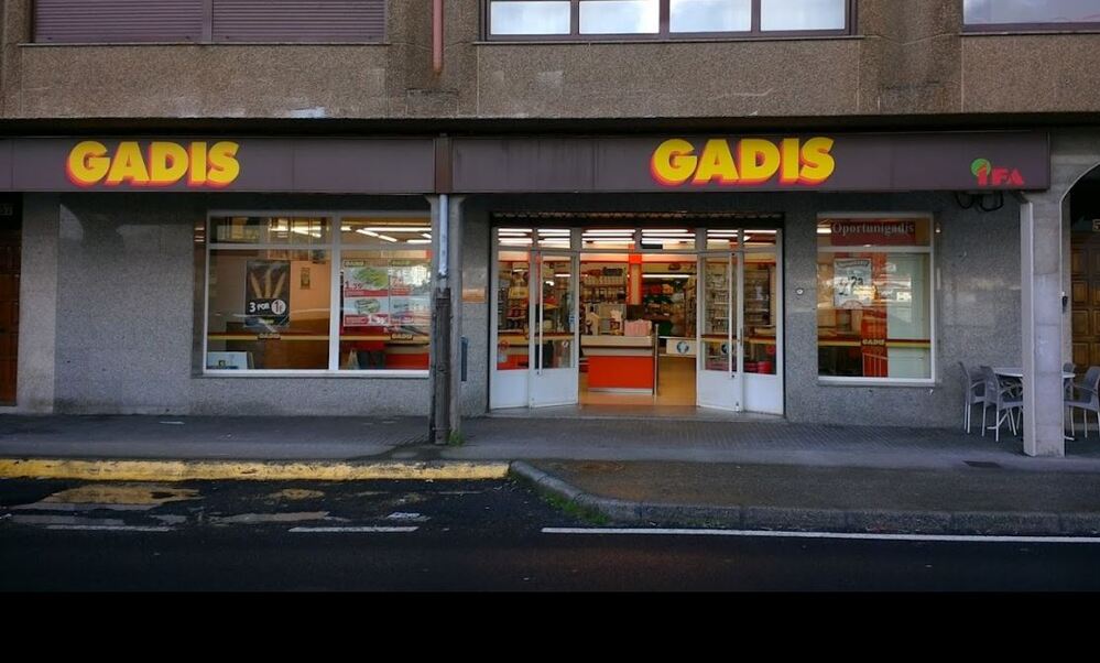 supermercado Gadis en Muros