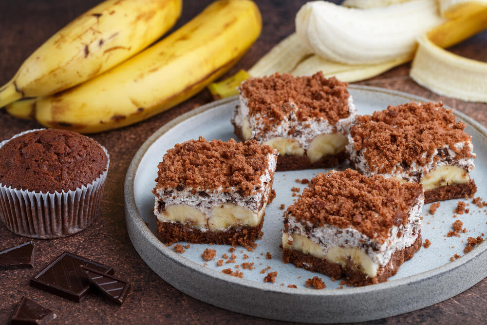 postres con fruta de temporada de mayo