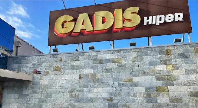 gadis-hiper