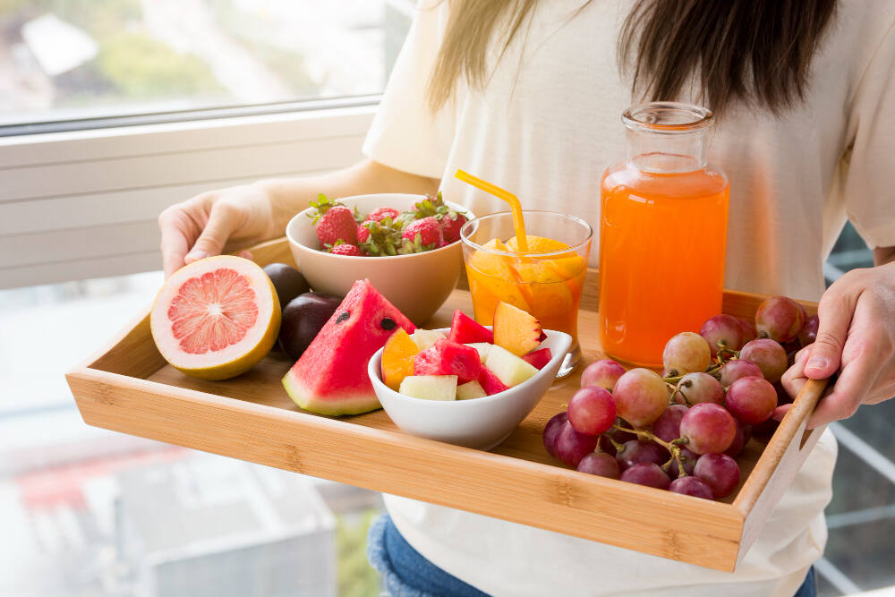 Cómo combinar frutas y verduras de temporada en tu menú semanal